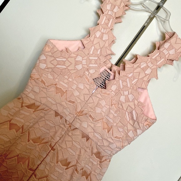 INTERMIX brand new gorgeous dress. - Picture 5 of 9